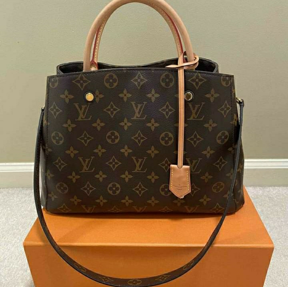 Louis Vuitton Montaigne MM bag